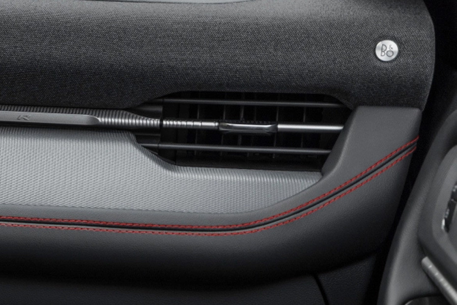 Explorer ST Front Side Ac Vents Explorer ST Front Side Ac Vents