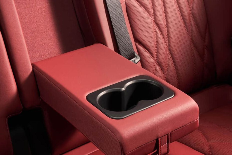 S07 Armrest Rear S07 Armrest Rear