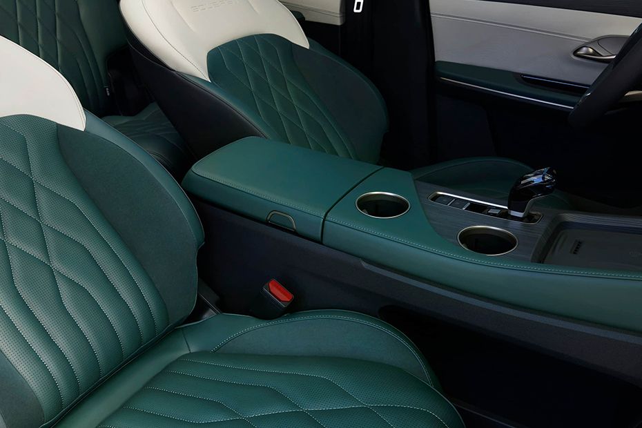 S09 Front Seats