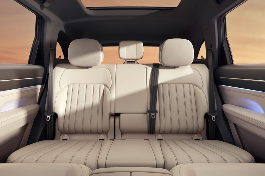 Soueast S08 Rear Seats
