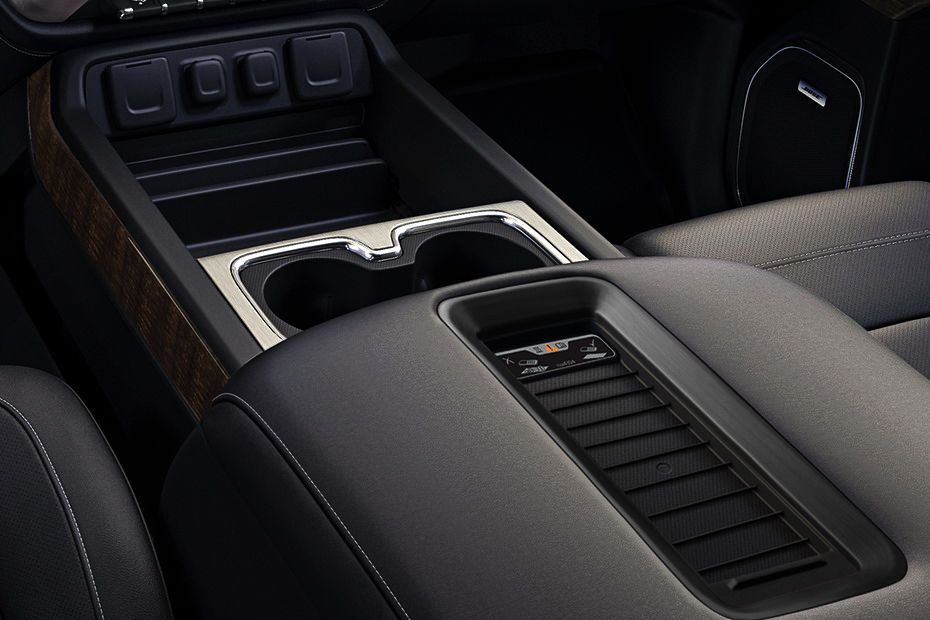 Sierra Denali (2022-2023) Cup Holders Sierra Denali (2022-2023) Cup Holders