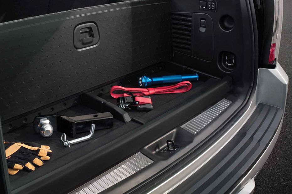 Storage Closer View of GMC Yukon XL (2022-2024) Storage Closer View of GMC Yukon XL (2022-2024)