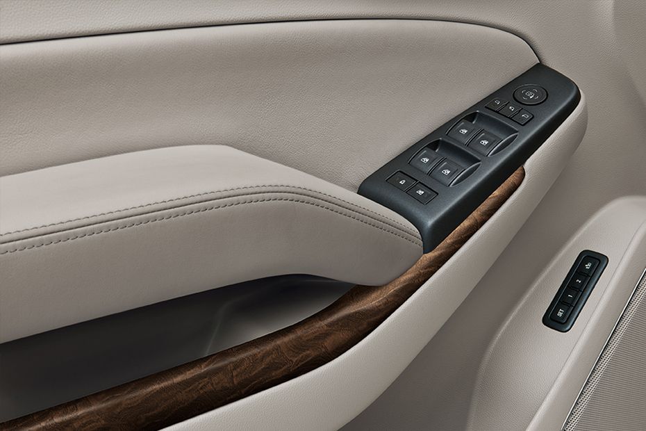 GMC YUKON XL Denali Drivers Side In Side Door Controls GMC YUKON XL Denali Drivers Side In Side Door Controls