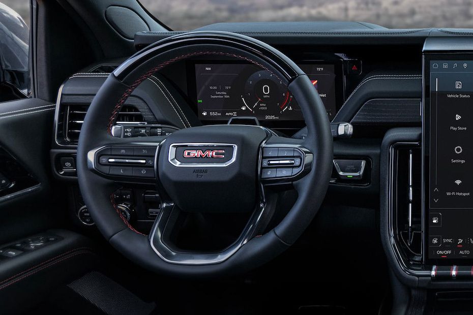 GMC Yukon Steering Wheel GMC Yukon Steering Wheel