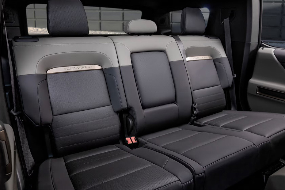GMC Hummer EV Pickup Rear Seats GMC Hummer EV Pickup Rear Seats