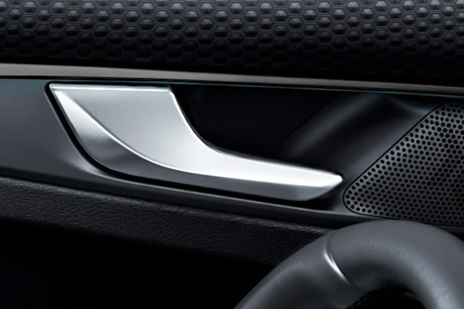 door handle interior of Kaiyi E5
