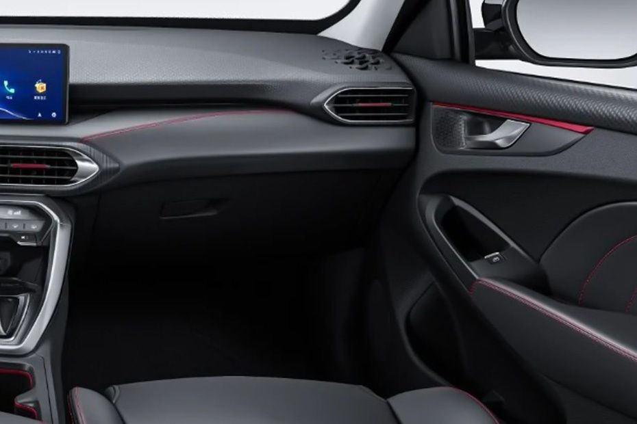 Kaiyi E5 Passengers View