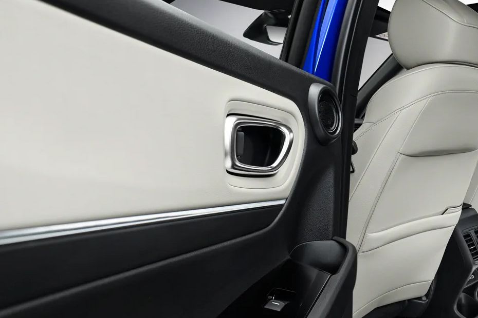 door handle interior of Honda HR-V door handle interior of Honda HR-V