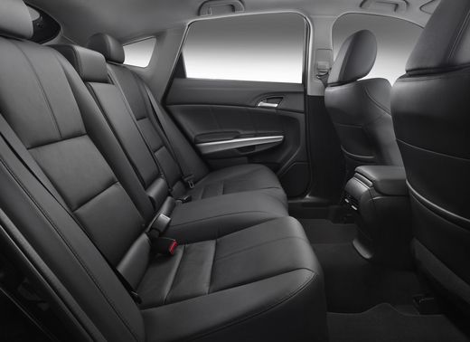 هوندا Crosstour Rear Seats هوندا Crosstour Rear Seats