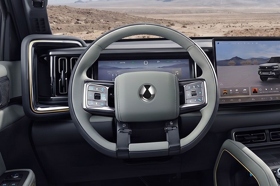 دينزا بي 5 Steering Wheel