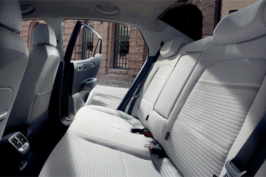 Hyundai Grand i10 Rear Seats Hyundai Grand i10 Rear Seats