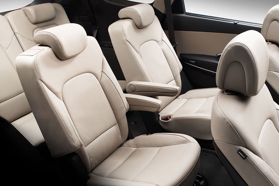 Hyundai Grand Santa Fe Rear Seats Hyundai Grand Santa Fe Rear Seats