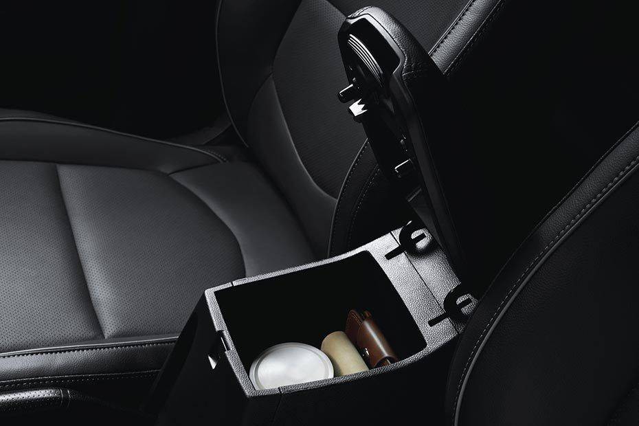 Creta(2021-2022) Front Center Divider Creta(2021-2022) Front Center Divider
