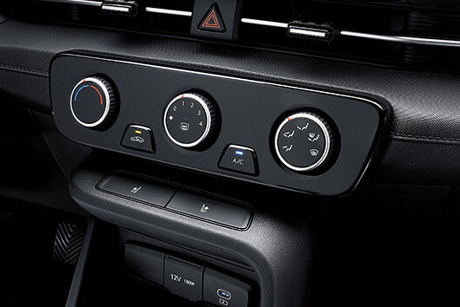 Front AC Controls of Hyundai Accent Front AC Controls of Hyundai Accent