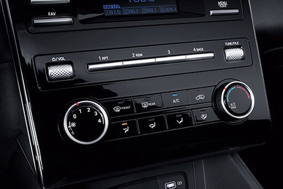 Front AC Controls of Hyundai Tucson (2022-2023) Front AC Controls of Hyundai Tucson (2022-2023)