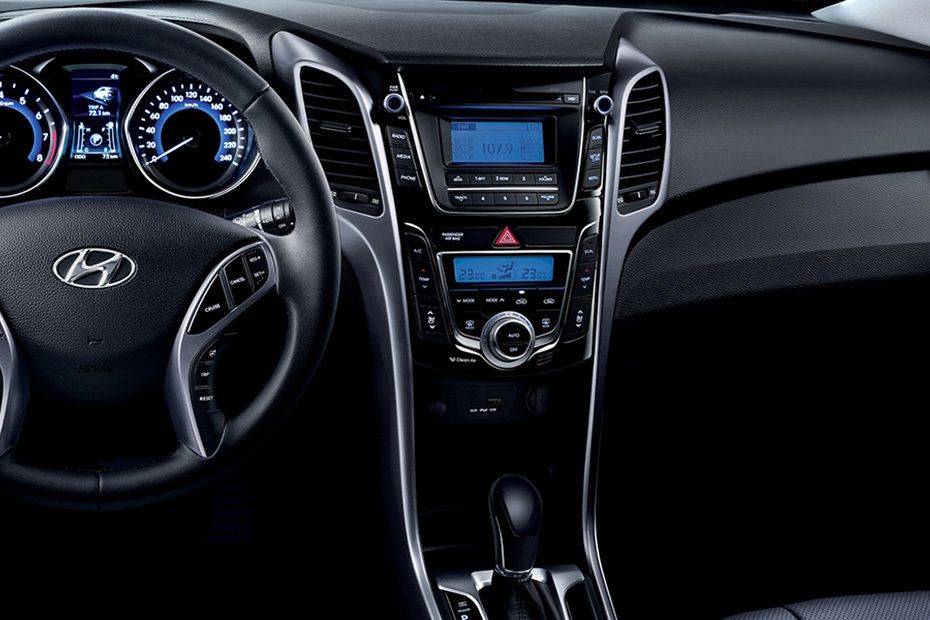 i30 Center Console i30 Center Console