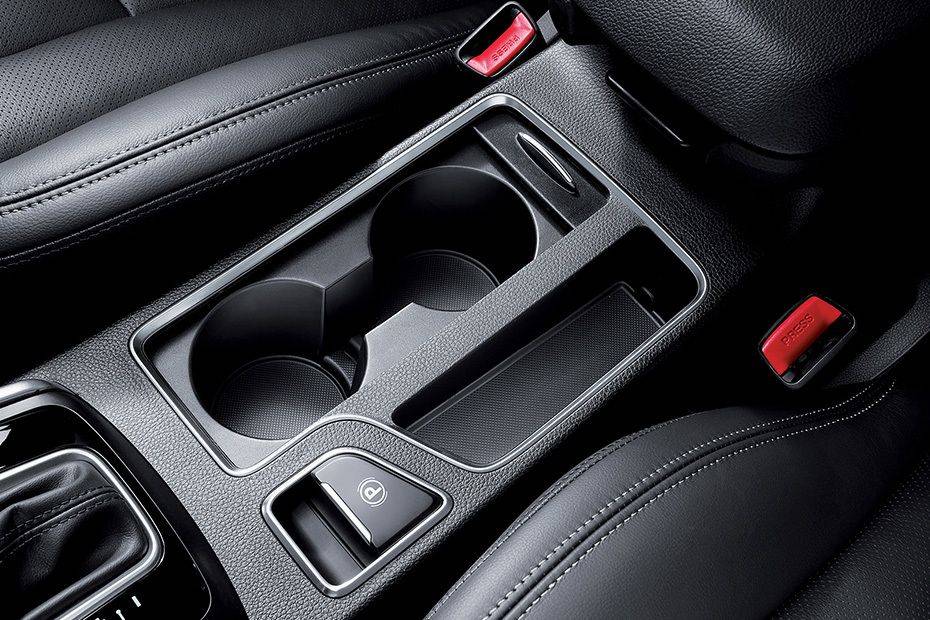 i30 Cup Holders i30 Cup Holders