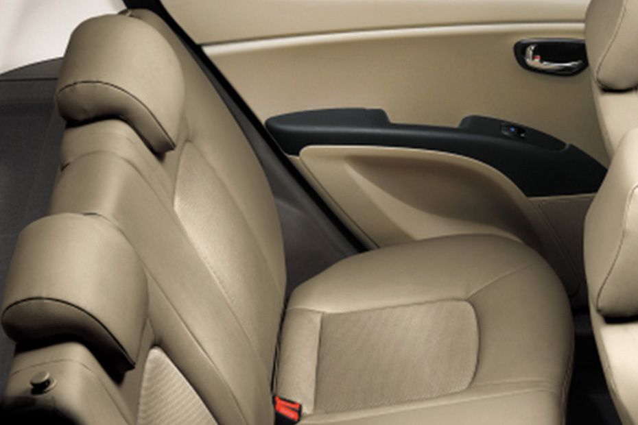 i10 Rear Seat Head rest i10 Rear Seat Head rest