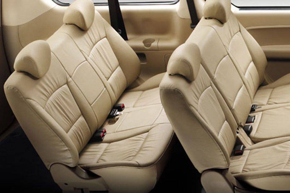 هيونداي H-1 Rear Seats هيونداي H-1 Rear Seats