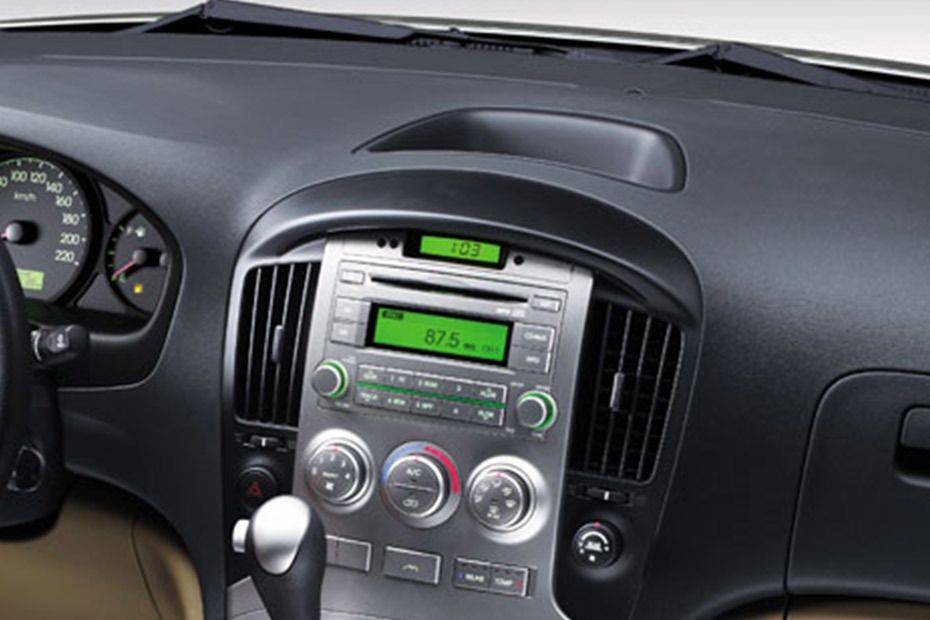 Side AC Controls of هيونداي H-1 Side AC Controls of هيونداي H-1