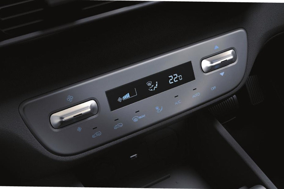 Front AC Controls of Hyundai Stargazer Front AC Controls of Hyundai Stargazer