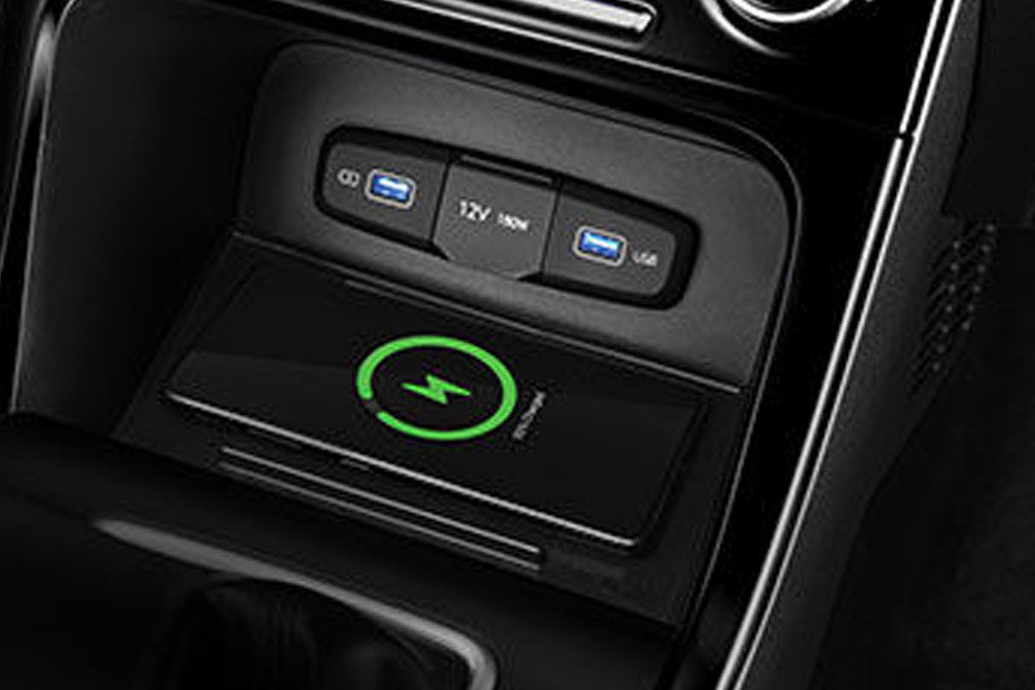 Power Accessories Outlet View of هيونداي (2023-2024)كريتا Power Accessories Outlet View of هيونداي (2023-2024)كريتا