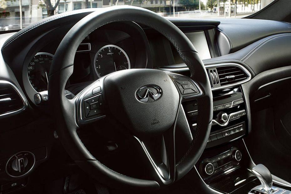 Q30 Center Console Q30 Center Console