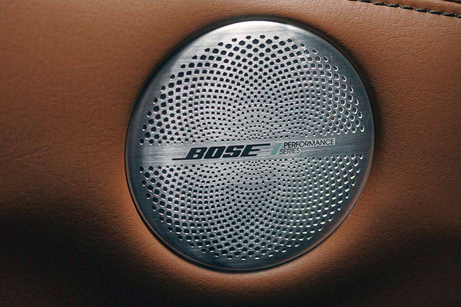 Speakers View of Infiniti QX80 (2022-2024) Speakers View of Infiniti QX80 (2022-2024)