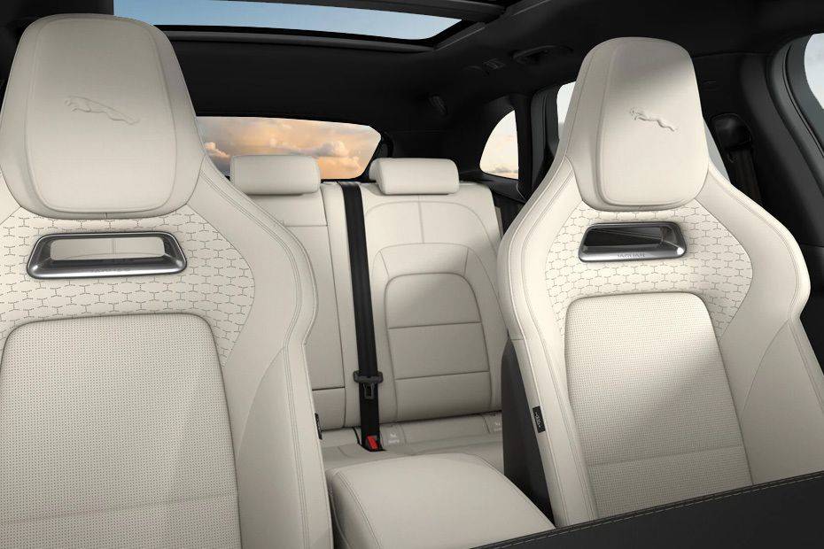 إف-بايس Front Seats إف-بايس Front Seats