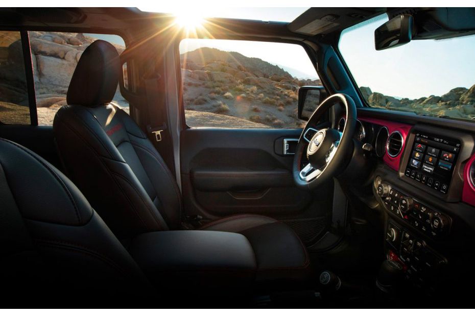 جلادياتور Front Seats جلادياتور Front Seats