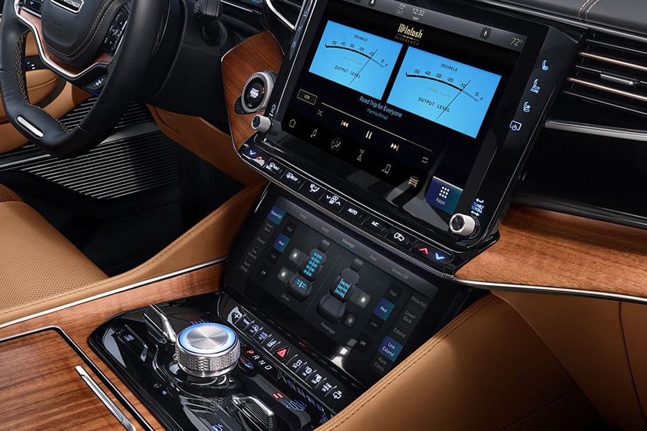 Power Accessories Outlet View of Jeep Wagoneer Power Accessories Outlet View of Jeep Wagoneer