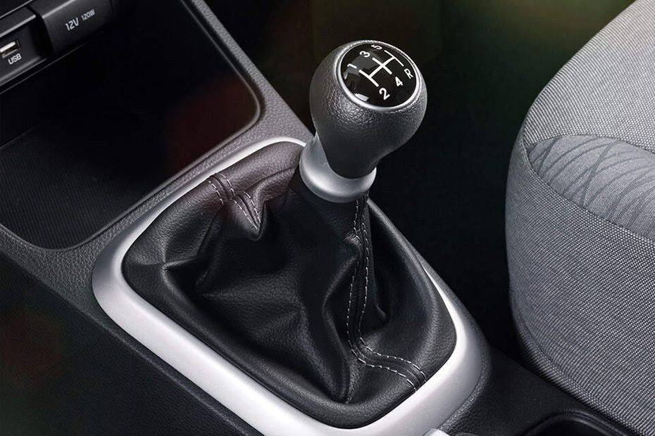 KIA Pegas Gear Shifter KIA Pegas Gear Shifter