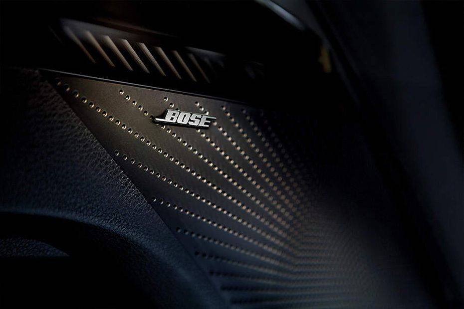 Speakers View of KIA K5 Speakers View of KIA K5
