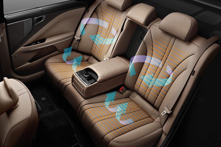 KIA K8 Rear Seats KIA K8 Rear Seats