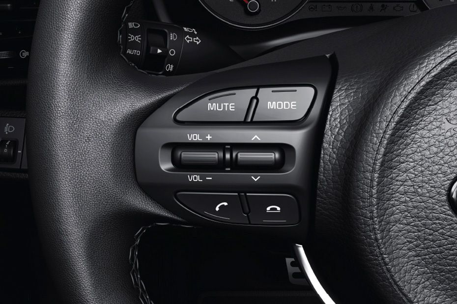 كيا Rio 4-Door Multi Function Steering كيا Rio 4-Door Multi Function Steering