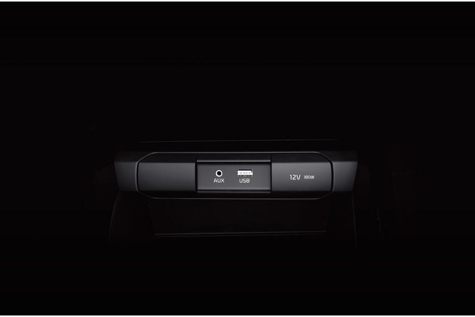 Power Accessories Outlet View of كيا Rio 4-Door Power Accessories Outlet View of كيا Rio 4-Door