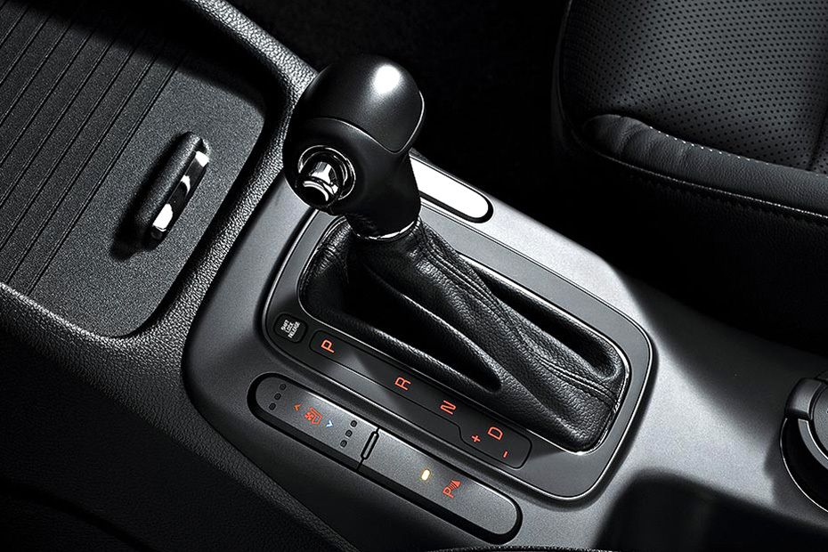 كيا Cerato koup Gear Shifter كيا Cerato koup Gear Shifter