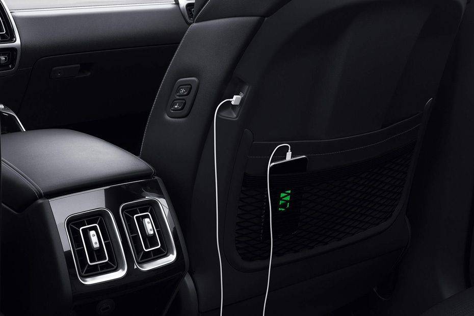 سورينتو هايبرد Rear AC Controls سورينتو هايبرد Rear AC Controls