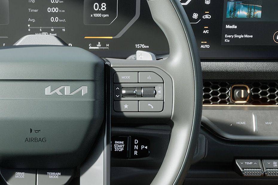 كيا تاسمان Multi Function Steering كيا تاسمان Multi Function Steering
