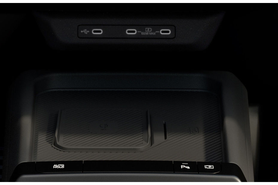 Power Accessories Outlet View of KIA Seltos 2026