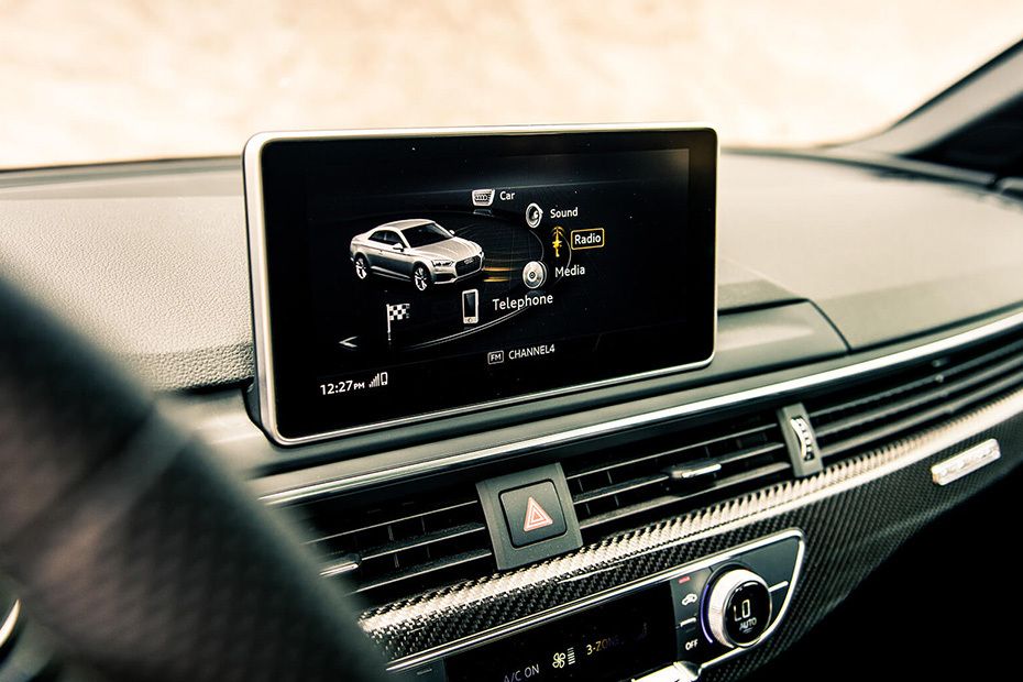 RS 5 Coupe touch screen RS 5 Coupe touch screen