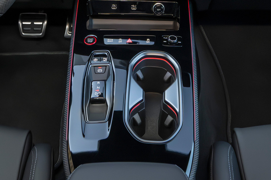 Center Controls of Audi A6 Avant Center Controls of Audi A6 Avant