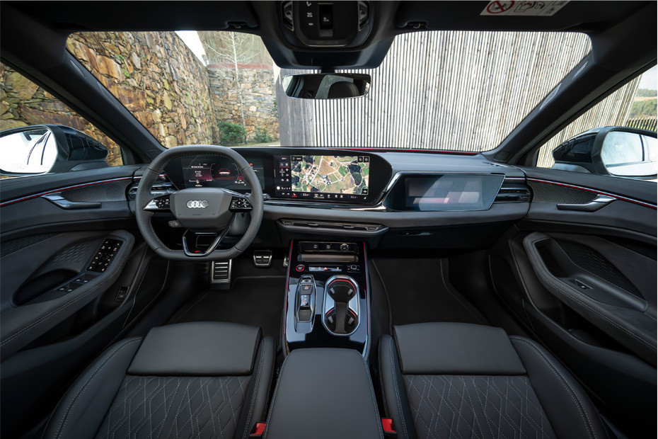 Dashboard View of A6 Avant Dashboard View of A6 Avant