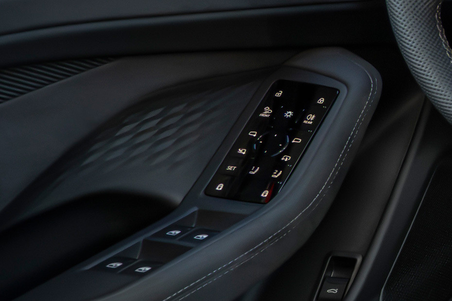 Audi A6 Avant Drivers Side In Side Door Controls Audi A6 Avant Drivers Side In Side Door Controls