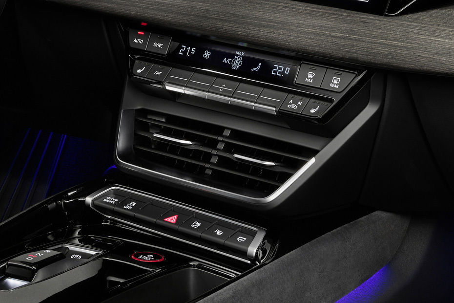 Front AC Controls of Audi S e-tron GT