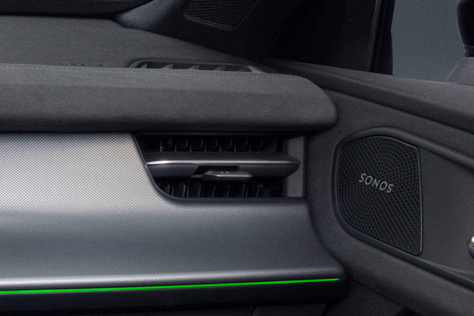 كيو 3 2026 Front Side Ac Vents كيو 3 2026 Front Side Ac Vents