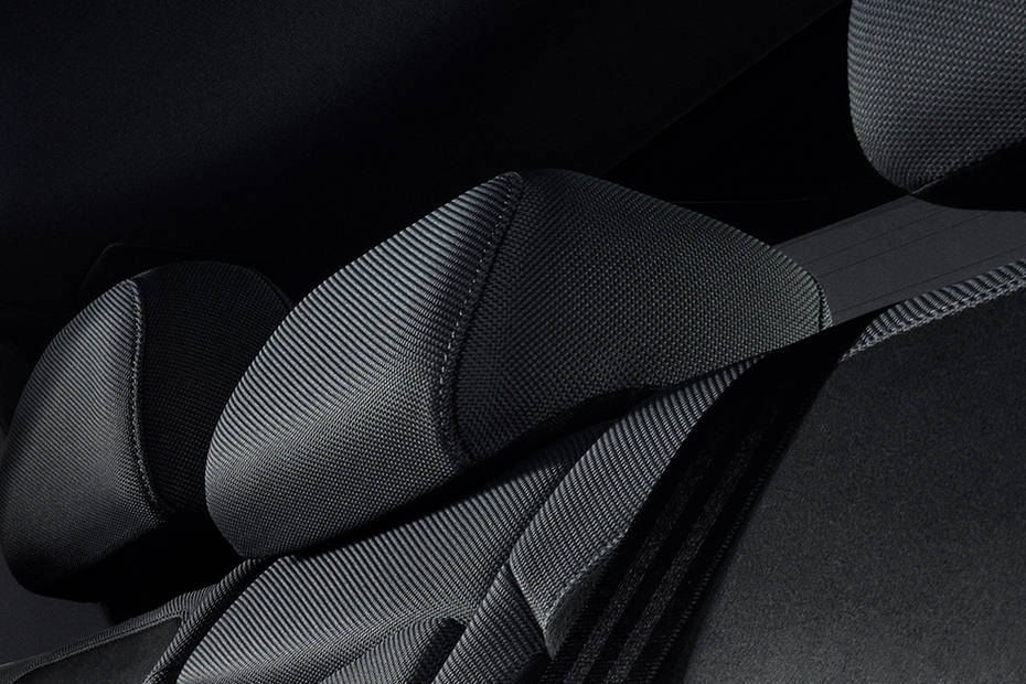 كيو 3 2026 Rear Seat Head rest كيو 3 2026 Rear Seat Head rest