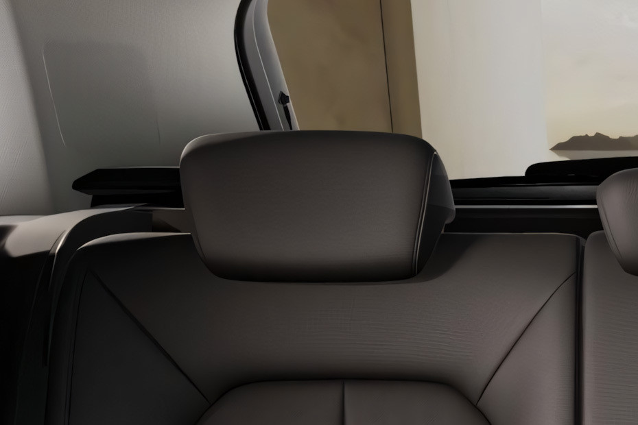 Q3 Rear Seat Head rest Q3 Rear Seat Head rest