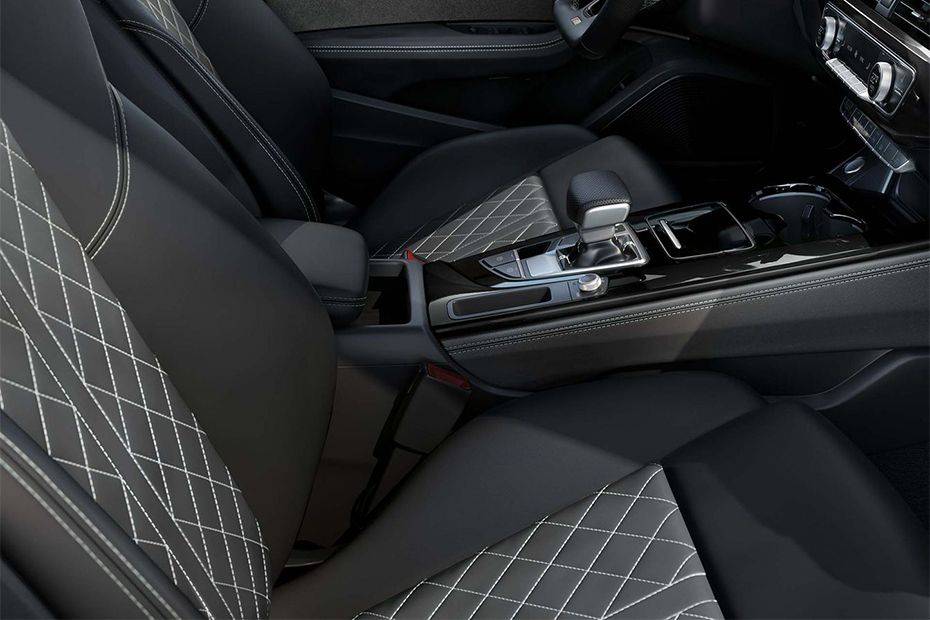 A4 (2022-2024) Cup Holders A4 (2022-2024) Cup Holders