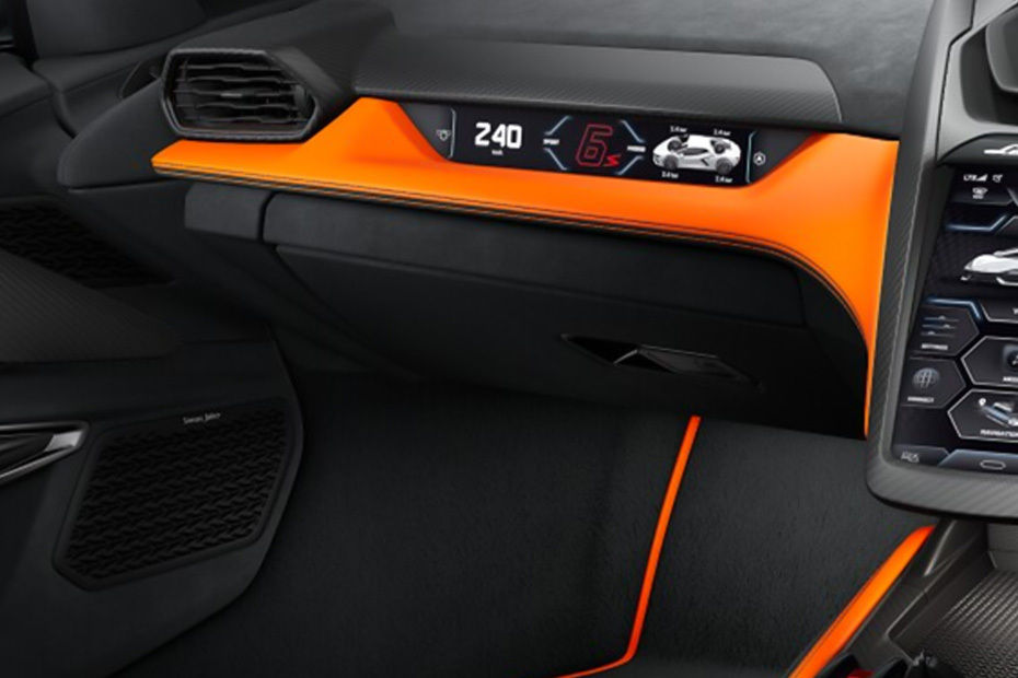 لامبورجيني ريفويلتو Glove Box
